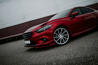 Решетка радиатора комплектация №2 Mazda 6 / Atenza GJ (2012 - 2018)